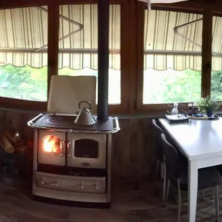 公寓 Bella Vista -malpensa Airport-leonardo- *